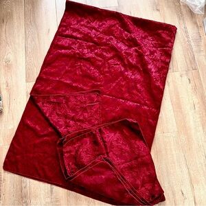 RECTANGLE TABLECLOTH TABLE COVER 82" x 56" & 10 PCs NAPKINS BURGUNDY TAFFETA Vtg